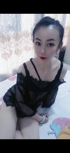 草房新来的渝妹子小雅